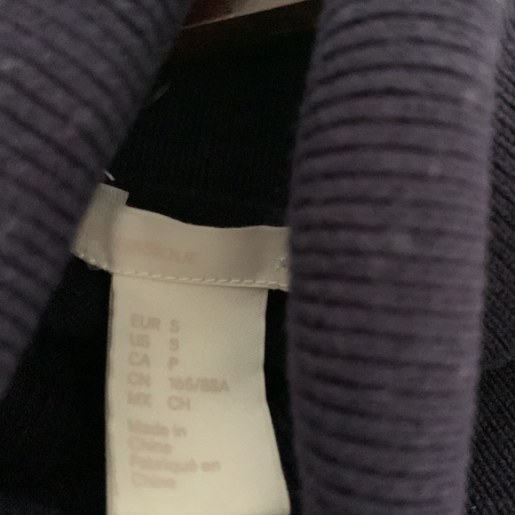 H&M | Navy Ribbed Turtleneck Sz S - Picture 6 of 6